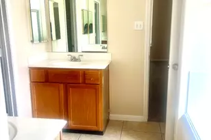 16315 Woma Ct, Sugar Land, TX 77498 - Photo 5