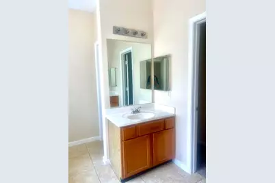 16315 Woma Court, Sugar Land, TX 77498 - Photo 7