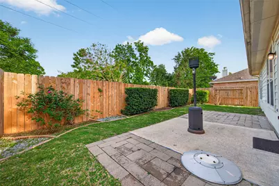 16315 Woma Court, Sugar Land, TX 77498 - Photo 47