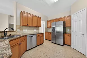 16315 Woma Ct, Sugar Land, TX 77498 - Photo 11