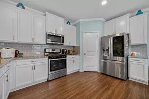 9253 Inland Leather Ln, Conroe, TX 77385 - Photo 7