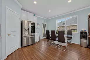 9253 Inland Leather Ln, Conroe, TX 77385 - Photo 9