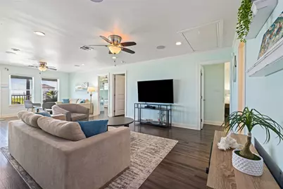 22902 Verano Drive, Galveston, TX 77554 - Photo 9