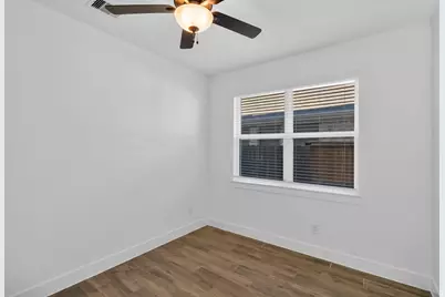 19340 Poppy Village Circle, Magnolia, TX 77355 - Photo 15