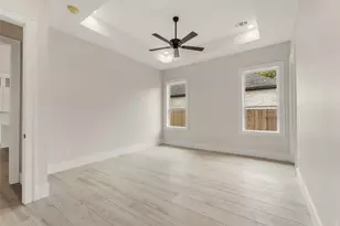 2044 Pebble Bnd Dr, College Station, TX 77845 - Photo 15