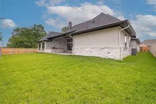 2044 Pebble Bnd Dr, College Station, TX 77845 - Photo 5