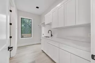 2044 Pebble Bnd Dr, College Station, TX 77845 - Photo 21