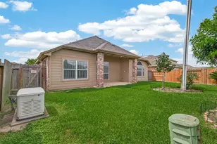 11719 Bollinger Park Ct, Houston, TX 77047 - Photo 5