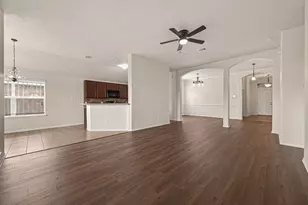 11719 Bollinger Park Ct, Houston, TX 77047 - Photo 5