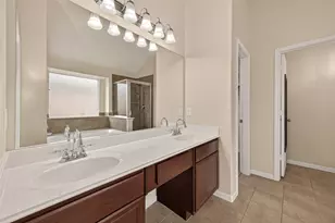 11719 Bollinger Park Ct, Houston, TX 77047 - Photo 19