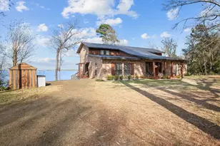 169 Cheyenne, Zavalla, TX 75980 - Photo 45