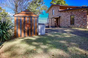 169 Cheyenne, Zavalla, TX 75980 - Photo 39