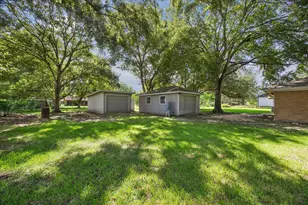 12511 Britt Rd, Pearland, TX 77584 - Photo 25