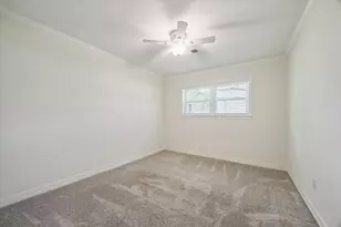 12511 Britt Rd, Pearland, TX 77584 - Photo 15