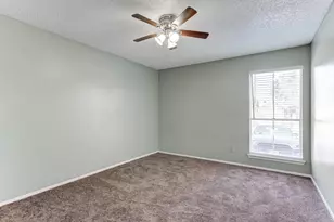 12615 Brookglade Cir, Houston, TX 77099 - Photo 15