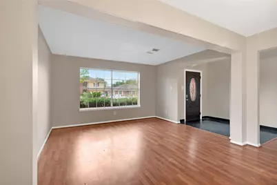 11019 Cayman Mist Drive, Houston, TX 77075 - Photo 3