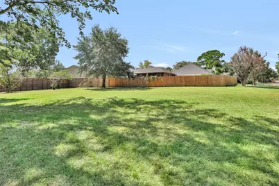 101 April Point Place, Conroe, TX 77356 - Photo 35
