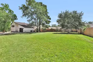 101 April Point Pl, Conroe, TX 77356 - Photo 37