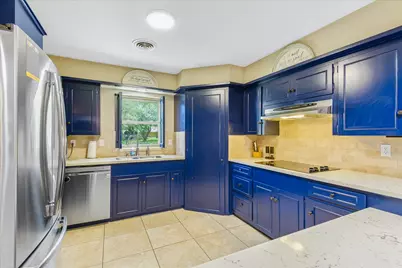 1517 19th Avenue N, Texas City, TX 77590 - Photo 13