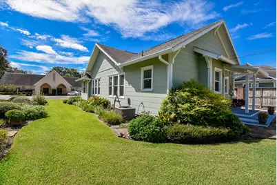 210 W Calhoun Street, El Campo, TX 77437 - Photo 31
