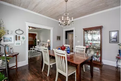 210 W Calhoun Street, El Campo, TX 77437 - Photo 13