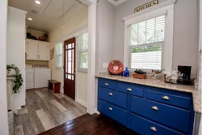 210 W Calhoun Street, El Campo, TX 77437 - Photo 49