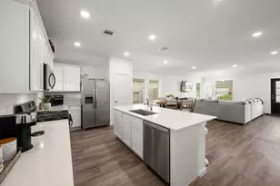 3149 Catalonion Ct, Conroe, TX 77301 - Photo 11