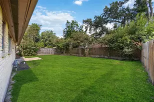 8826 Tanager St, Houston, TX 77036 - Photo 33