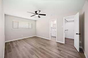 8826 Tanager St, Houston, TX 77036 - Photo 19