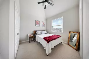 10605 Centre Green Way, Houston, TX 77043 - Photo 19