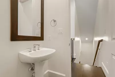 4024 Woodshire Village Estate, Houston, TX 77025 - Photo 17