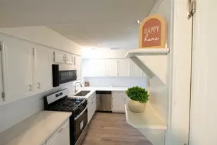 5631 Westover St, Houston, TX 77033 - Photo 7