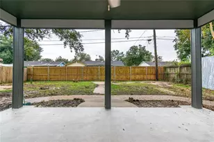 122 Obion Rd, Houston, TX 77076 - Photo 21