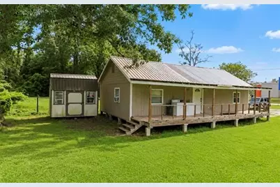 320 E Tram Road, Vidor, TX 77662 - Photo 3