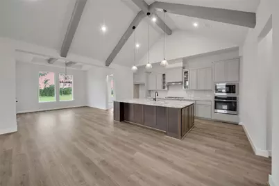 4610 Magnolia Bend Drive, Rosharon, TX 77583 - Photo 9