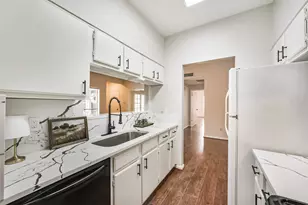 2001 Bering Dr, Houston, TX 77057 - Photo 15