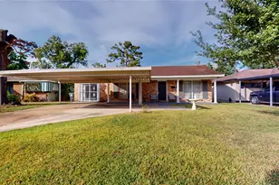 6319 Guadalupe St, Houston, TX 77016 - Photo 1