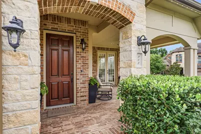 902 Holly Chapple Drive, Conroe, TX 77384 - Photo 5
