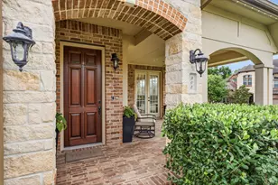 902 Holly Chapple Dr, Conroe, TX 77384 - Photo 5