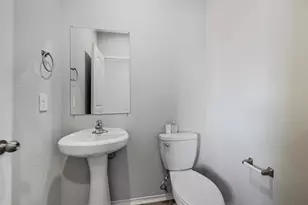 16524 Cascading Pnes Ct, Conroe, TX 77302 - Photo 15