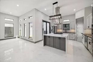 2321 Tuam St, Houston, TX 77004 - Photo 9