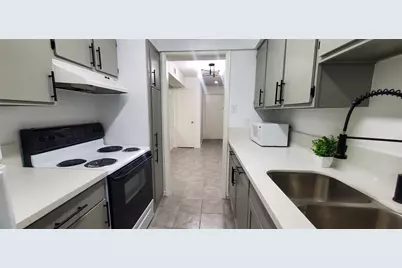800 Post Oak Boulevard #10, Houston, TX 77056 - Photo 7