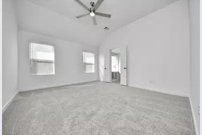 5843 Madison Trail Drive, Richmond, TX 77469 - Photo 19