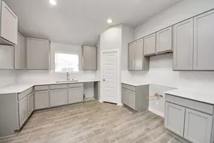 5843 Madison Trl Dr, Richmond, TX 77469 - Photo 9