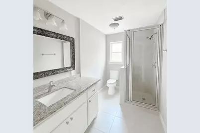 5807 Silver Forest Drive, Houston, TX 77092 - Photo 15