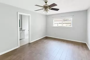 5807 Silver Frst Dr, Houston, TX 77092 - Photo 13