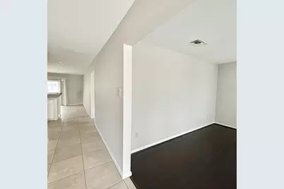 5807 Silver Forest Drive, Houston, TX 77092 - Photo 3