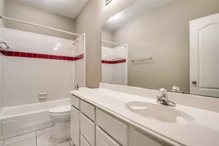 9827 Bestin Ln, Houston, TX 77065 - Photo 25