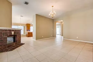 9827 Bestin Ln, Houston, TX 77065 - Photo 9