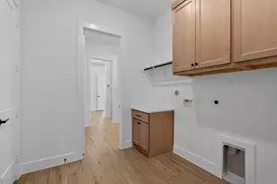 12226 Denham Dr, Mont Belvieu, TX 77523 - Photo 21